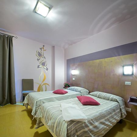 Ormea Hotel Dell' Olmo מראה חיצוני תמונה