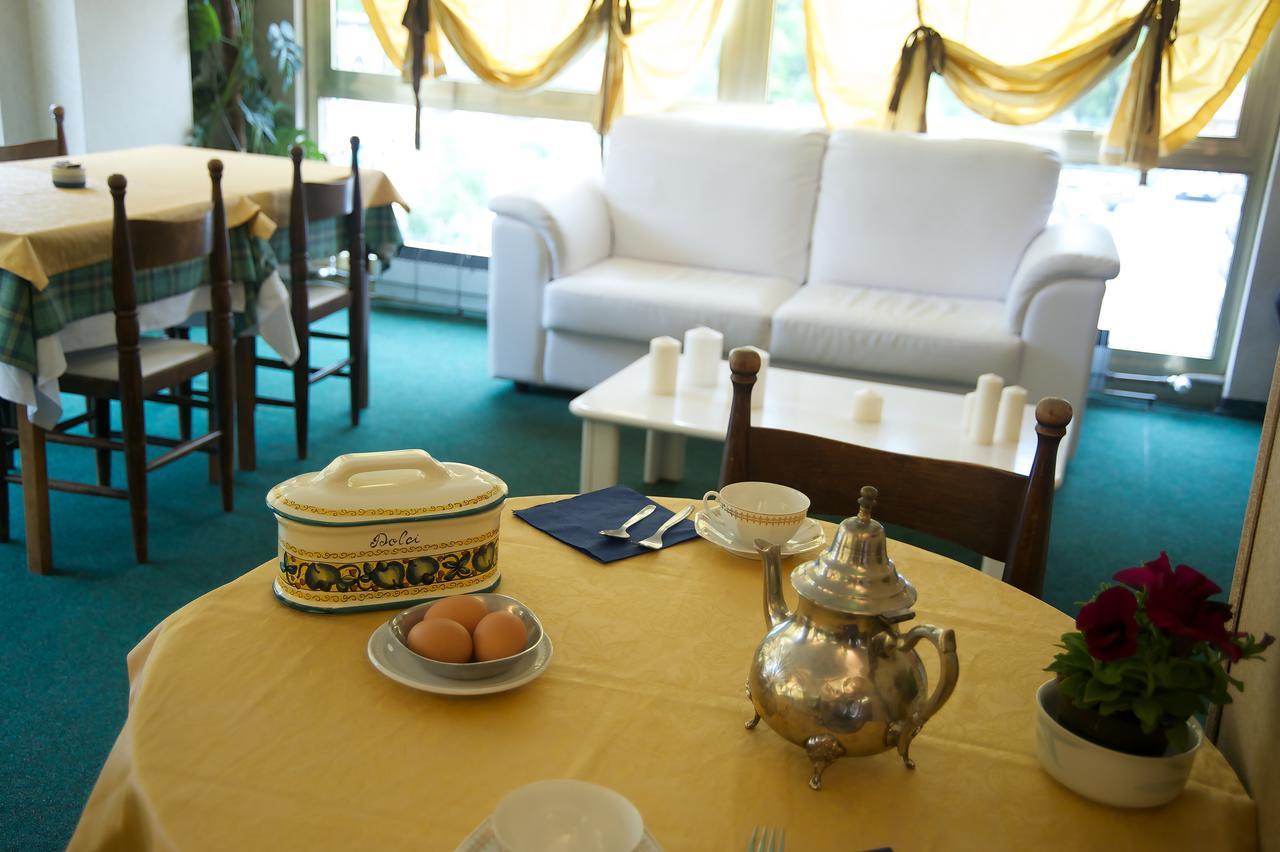 Ormea Hotel Dell' Olmo מראה חיצוני תמונה